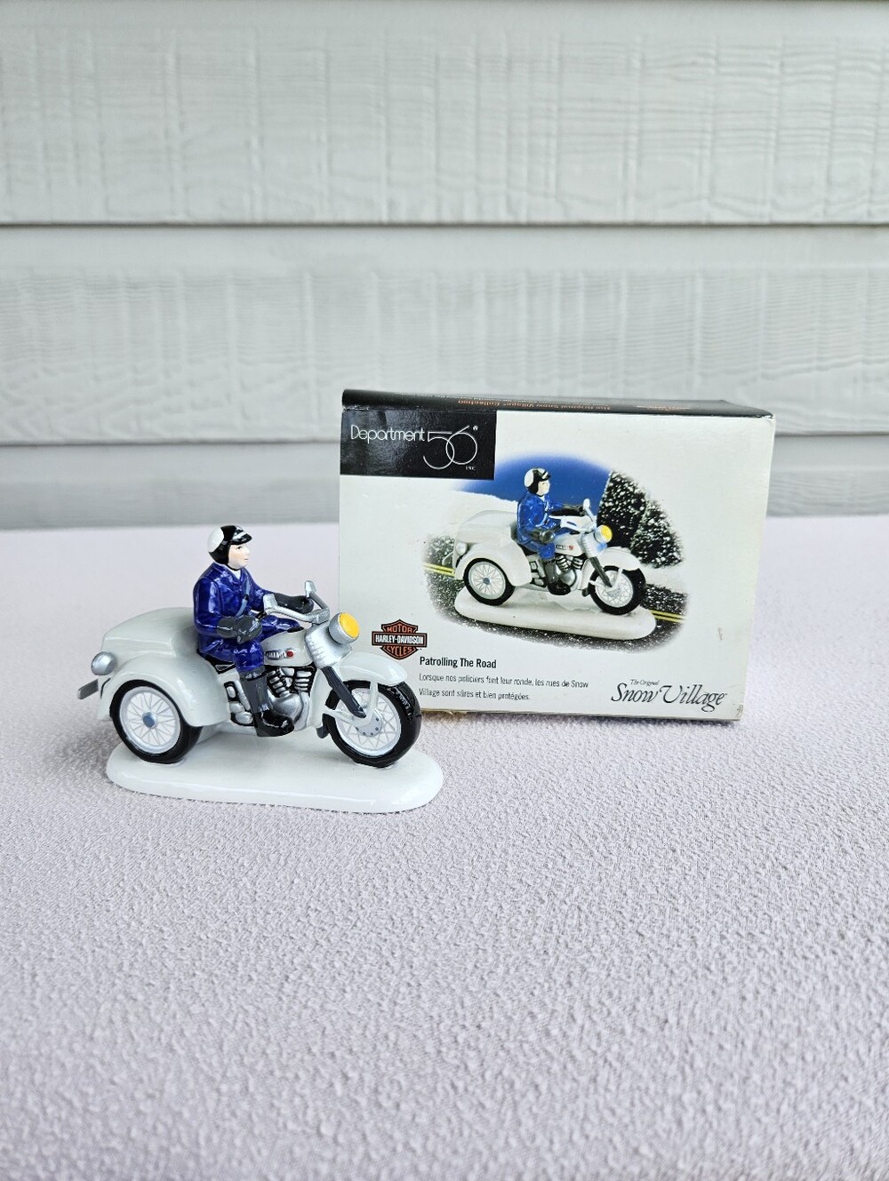 Department 56 Harley Davidson Patrolling The Road 54971 Snow Village Motorcycle